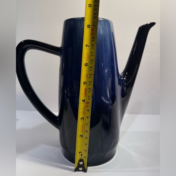 Vintage Blue Mountain Pottery Coffee Pot - Picture 9 of 11